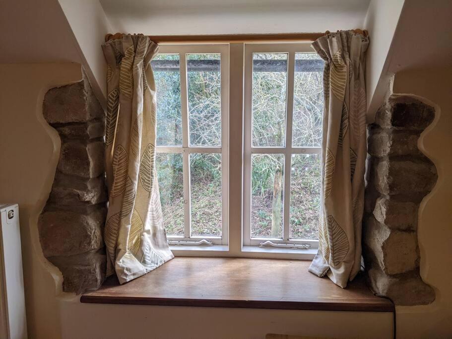 The Old Granary Farm Cottage Abergavenny Esterno foto